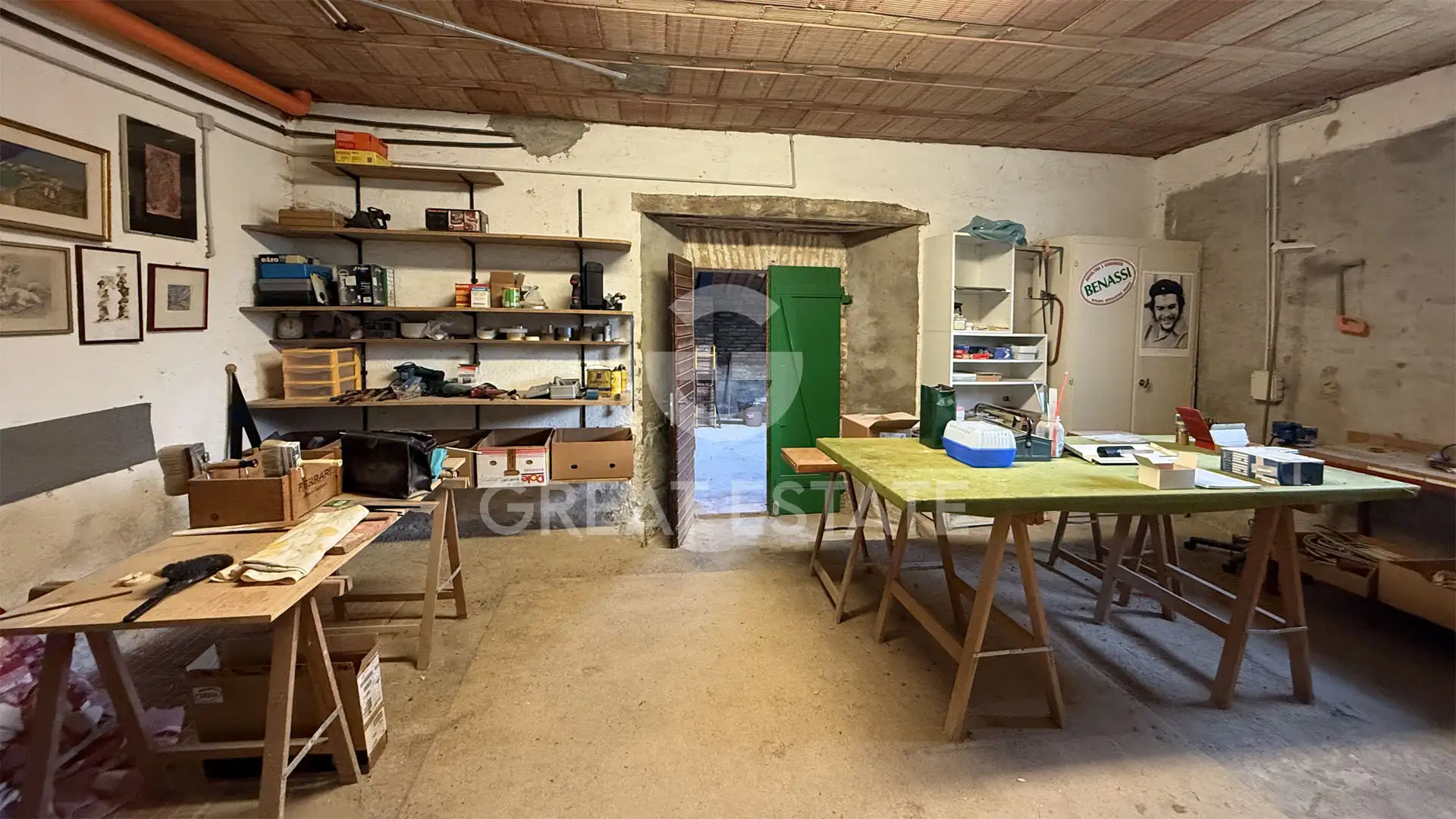 House 963m² in Italy, Siena. Priced at 1300000€ rent photo-14