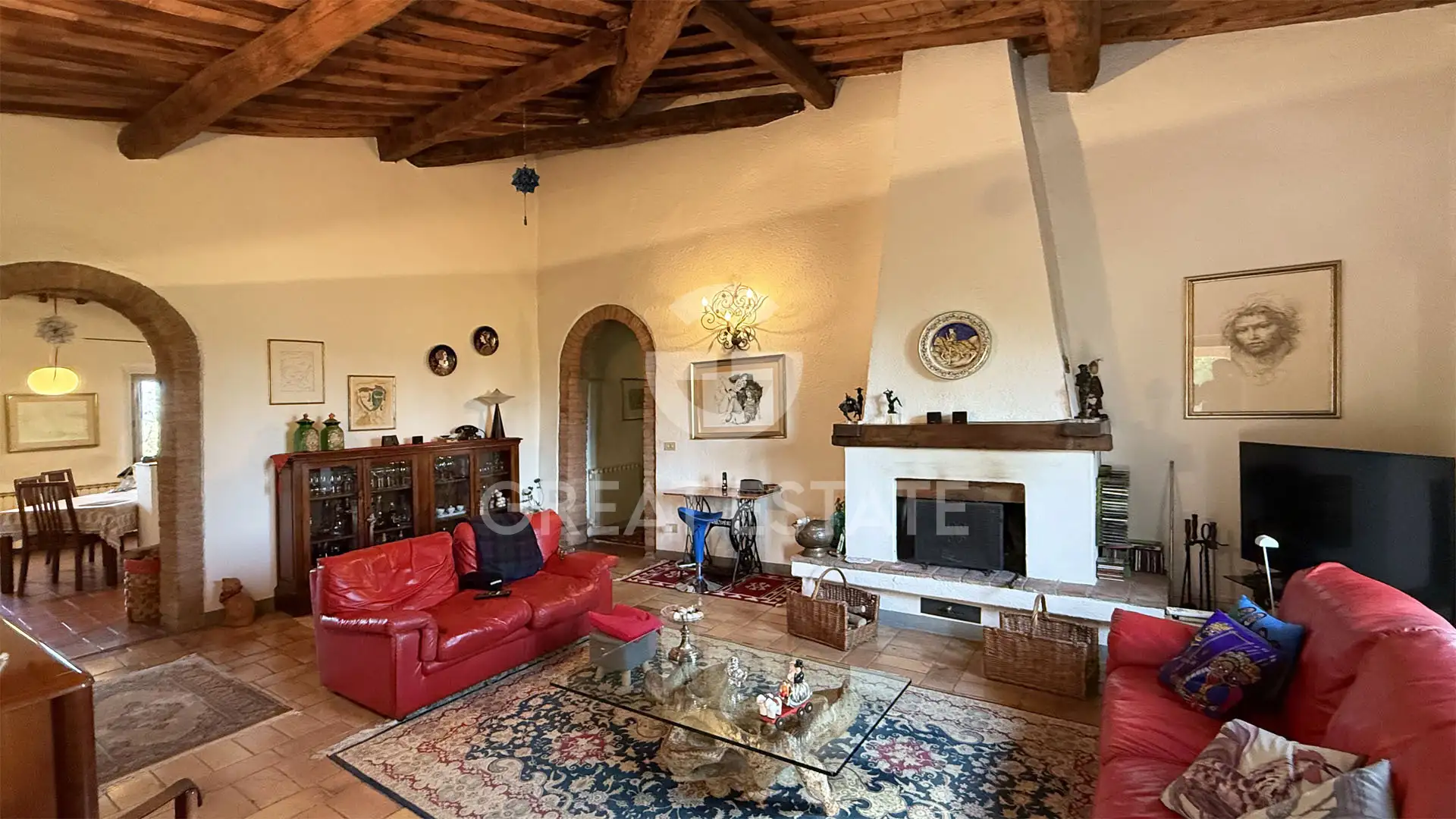 House 963m² in Italy, Siena. Priced at 1300000€ rent photo-13