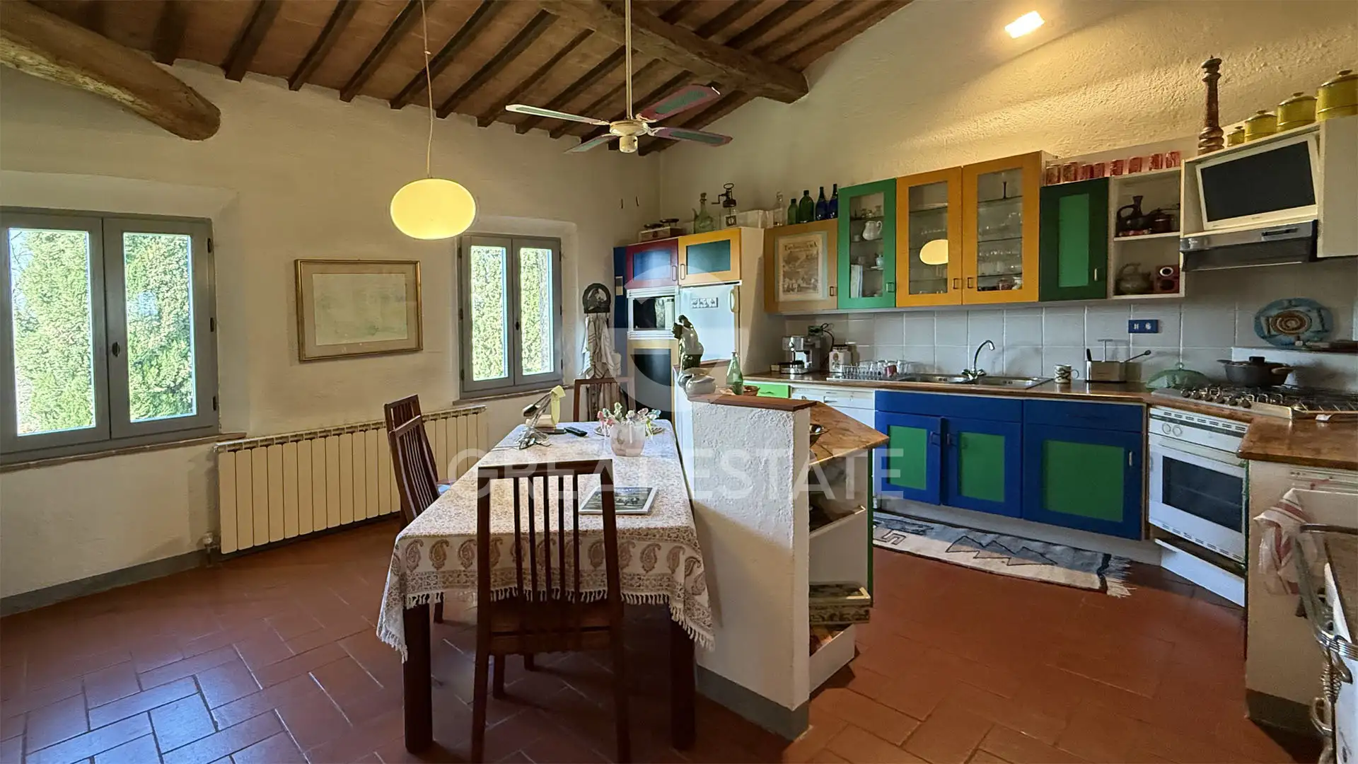 House 963m² in Italy, Siena. Priced at 1300000€ rent photo-15