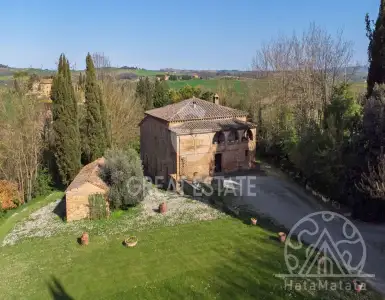 Buy in Italy for 1300000€