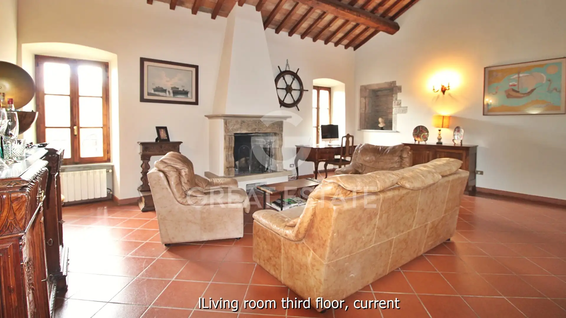 Flat 265m² in Italy, Perugia. Priced at 425000€ rent photo-8