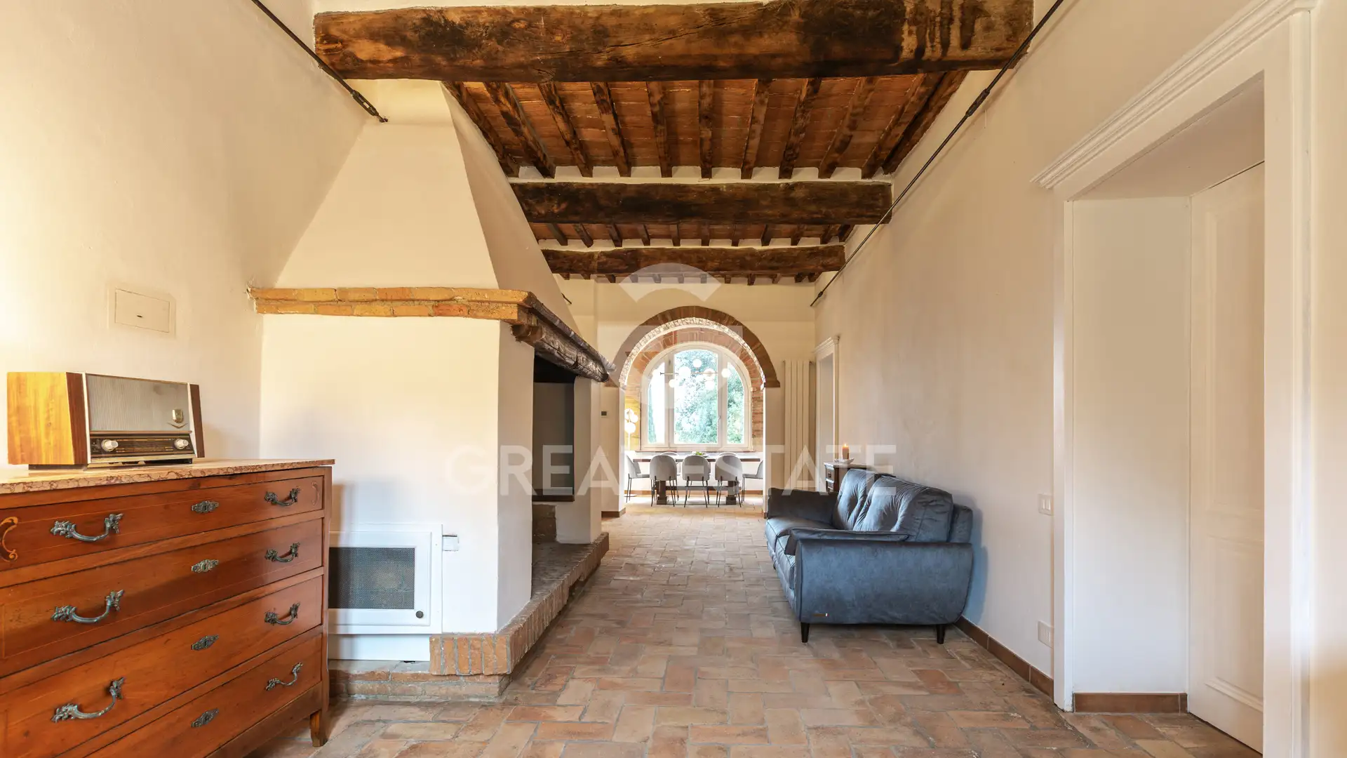 Villa 526m² in Italy, Siena. Priced at 1290000€ rent photo-8
