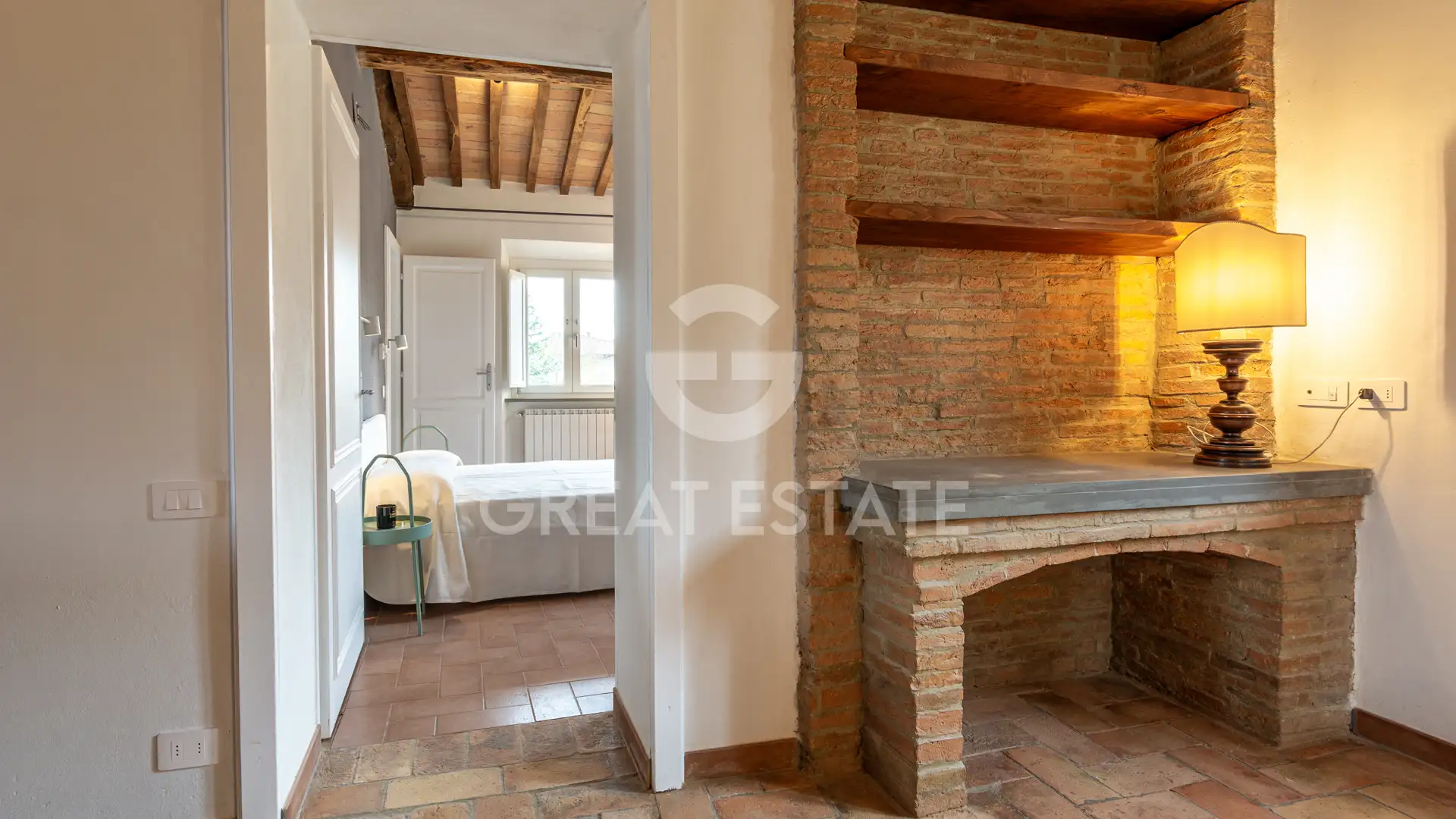 Villa 526m² in Italy, Siena. Priced at 1290000€ rent photo-5