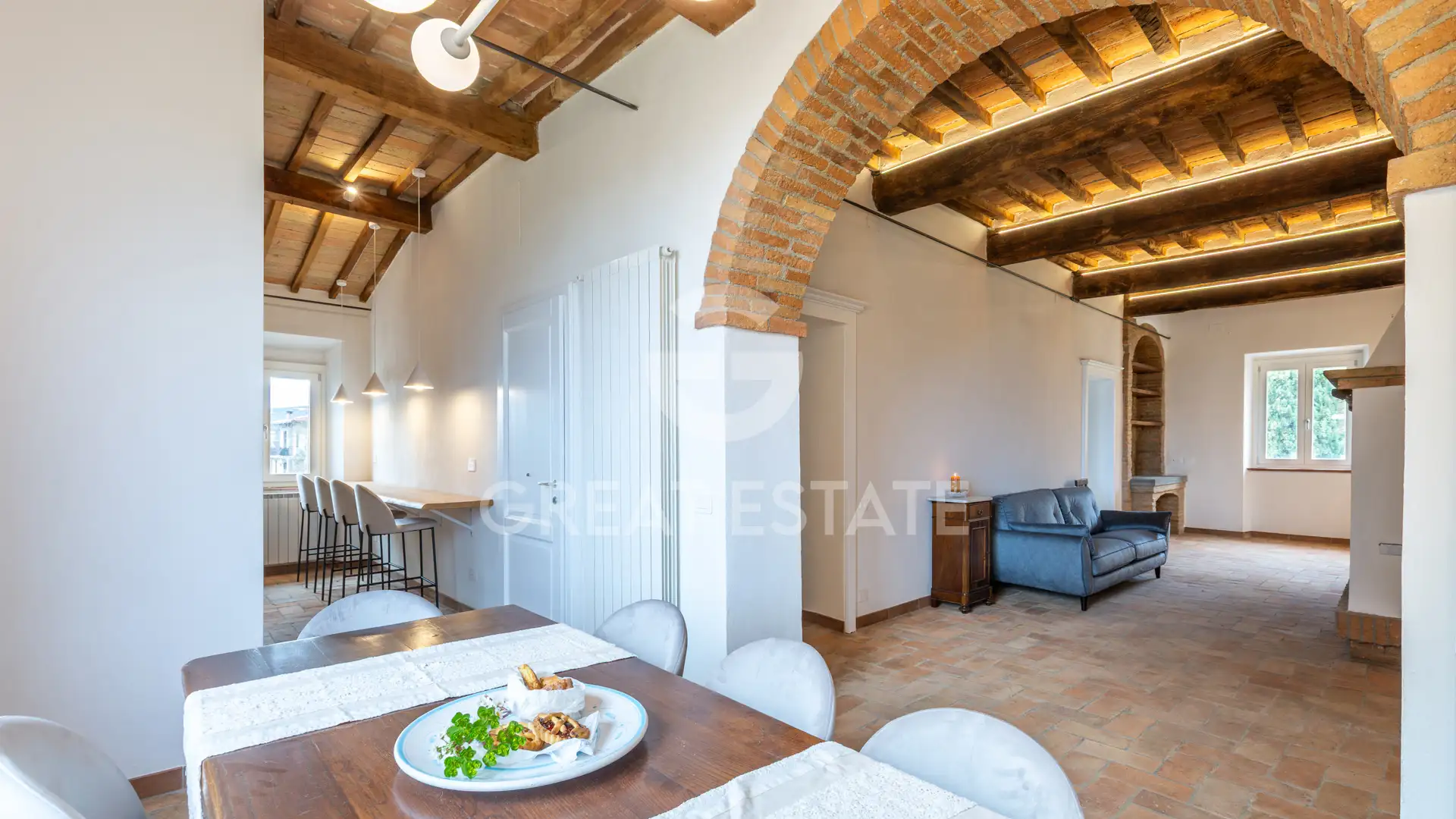 Villa 526m² in Italy, Siena. Priced at 1290000€ rent photo-15