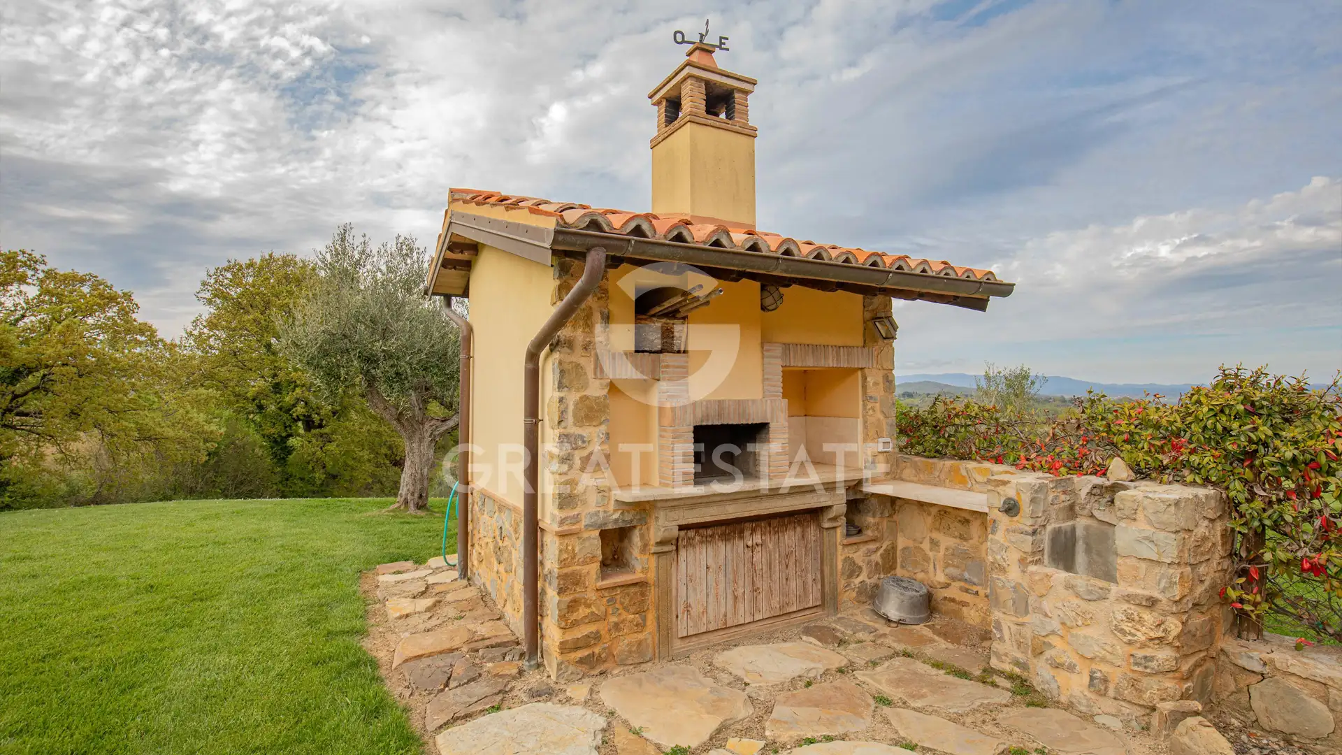 House 919m² in Italy, Grosseto. Priced at 1380000€ rent photo-7