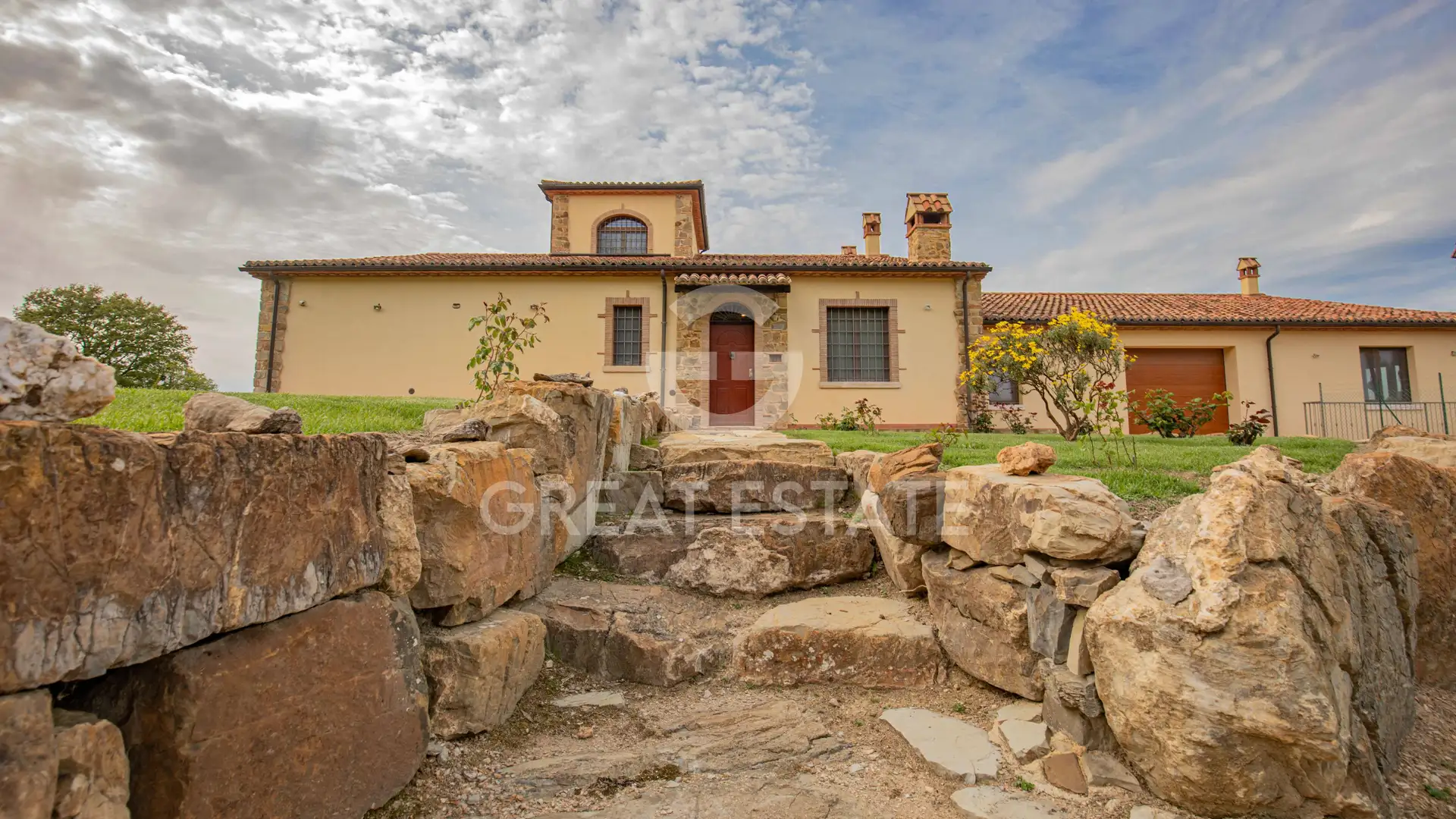 House 919m² in Italy, Grosseto. Priced at 1380000€ rent photo-10