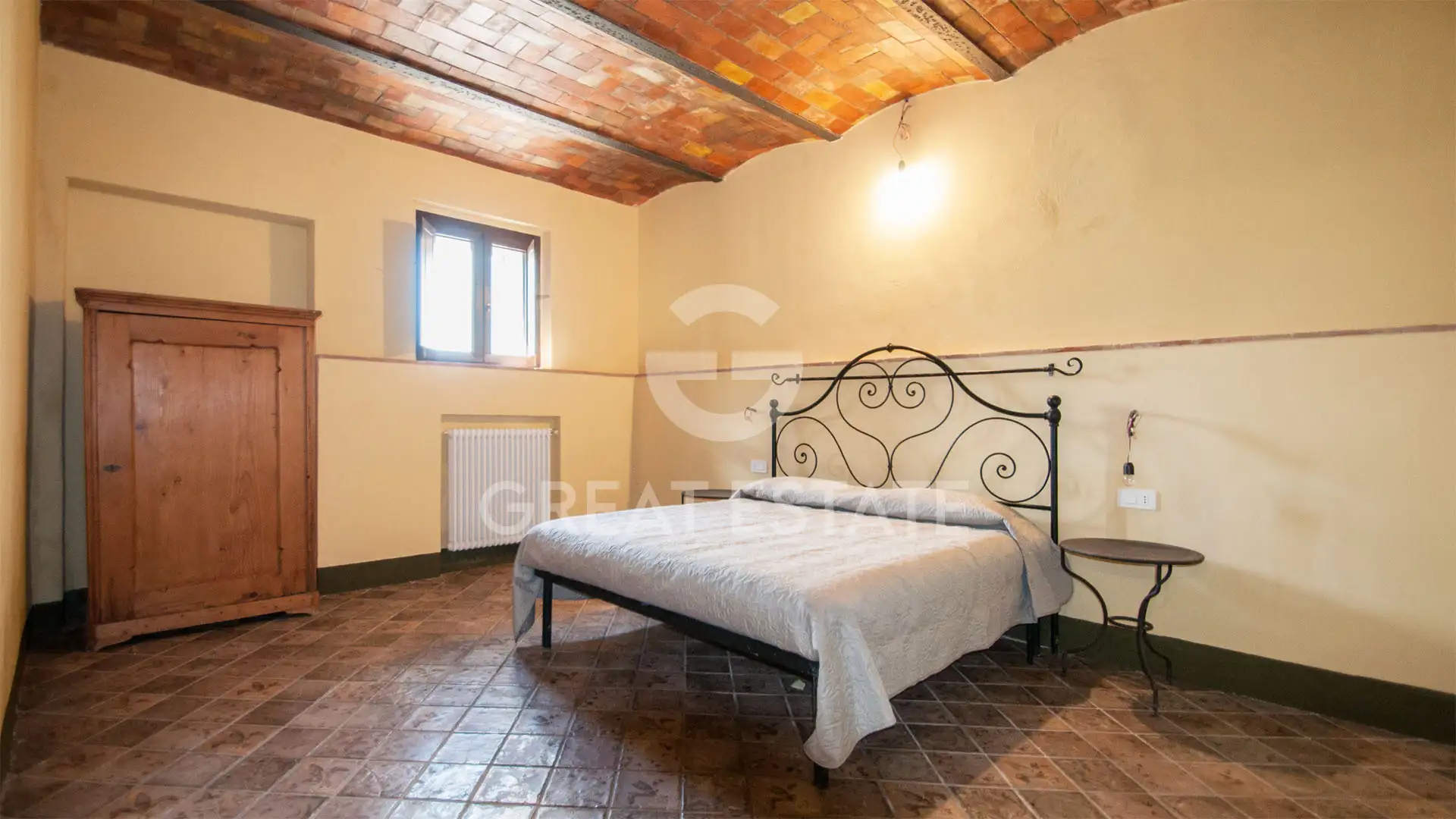 House 500m² in Italy, Siena. Priced at 1290000€ rent photo-14