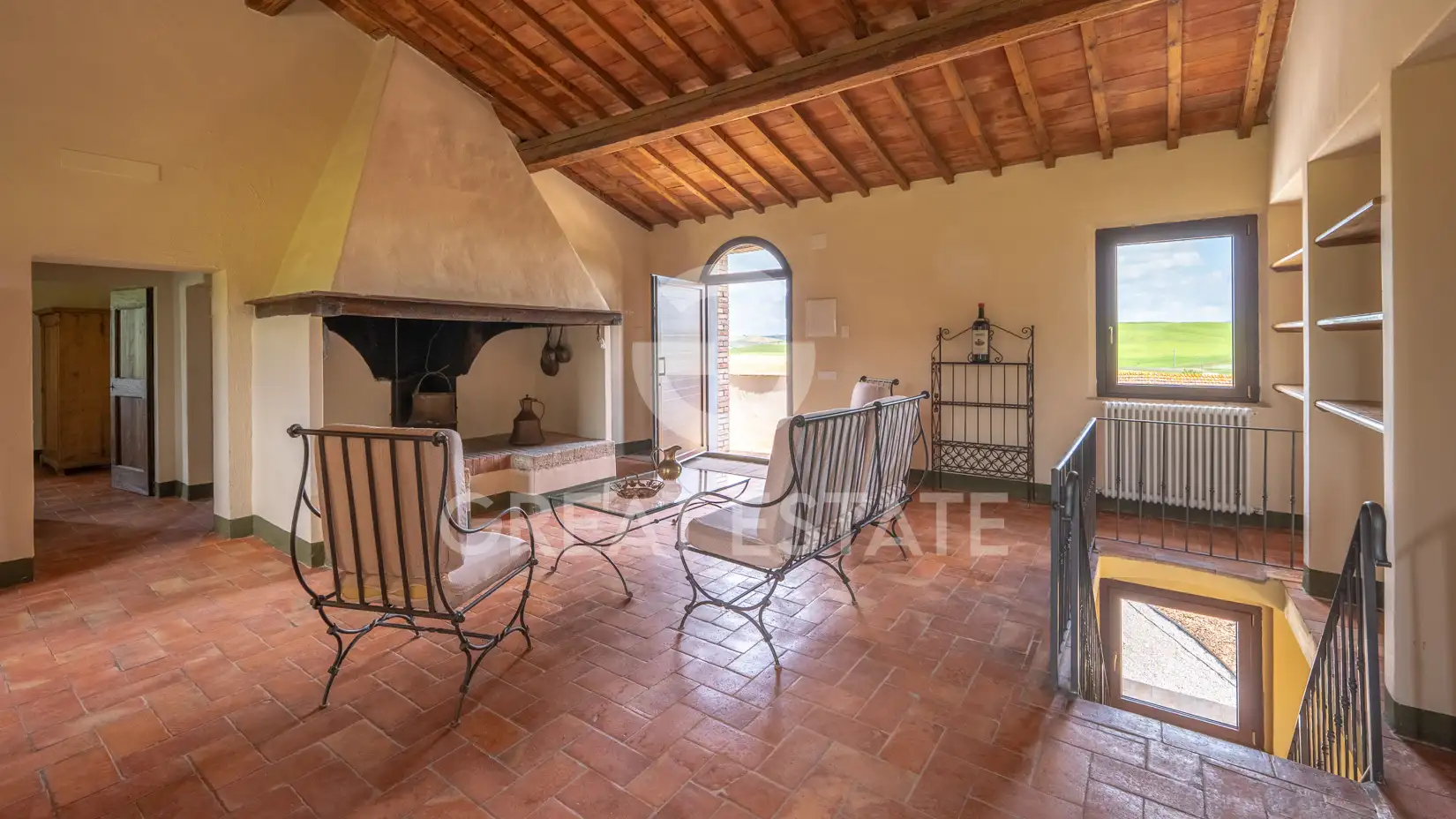House 500m² in Italy, Siena. Priced at 1290000€ rent photo-13