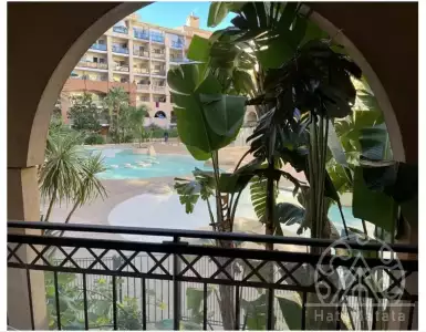 Buy in France for 99000€