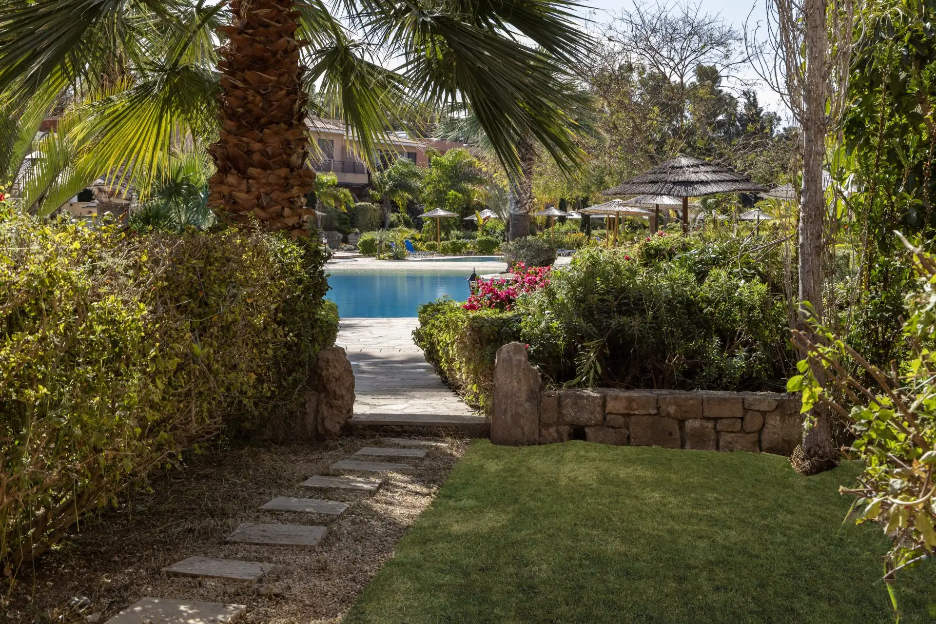 Villa 45m² in Cyprus, Kato Paphos. Priced at 299000€ rent photo-4