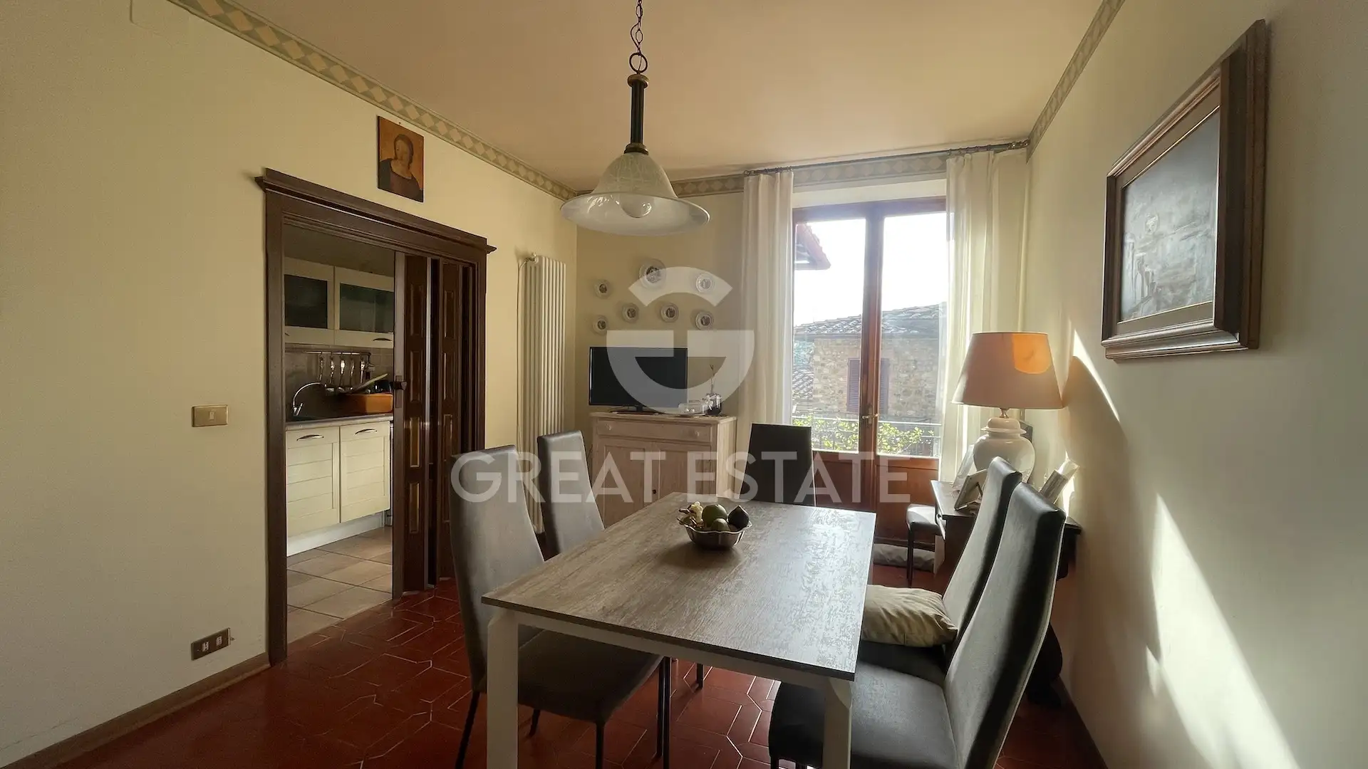 Flat 330m² in Italy, Siena. Priced at 420000€ rent photo-6