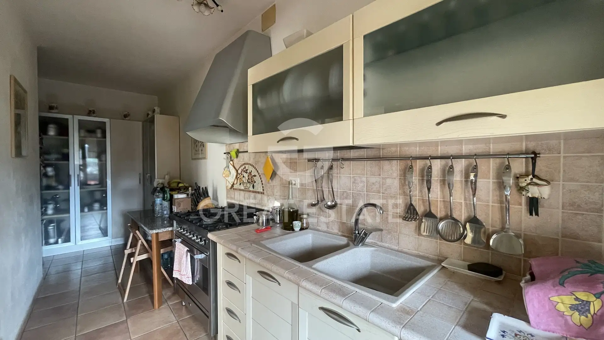 Flat 330m² in Italy, Siena. Priced at 420000€ rent photo-7