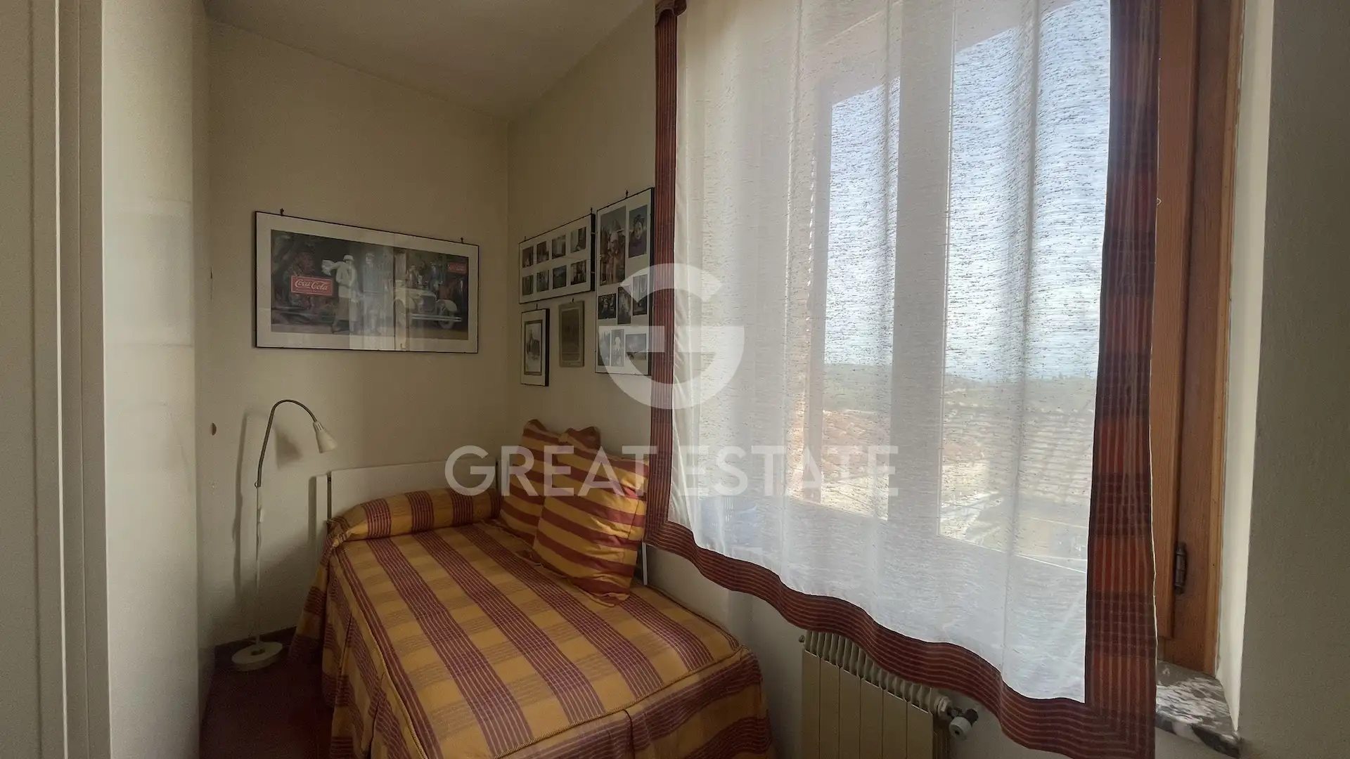Flat 330m² in Italy, Siena. Priced at 420000€ rent photo-11