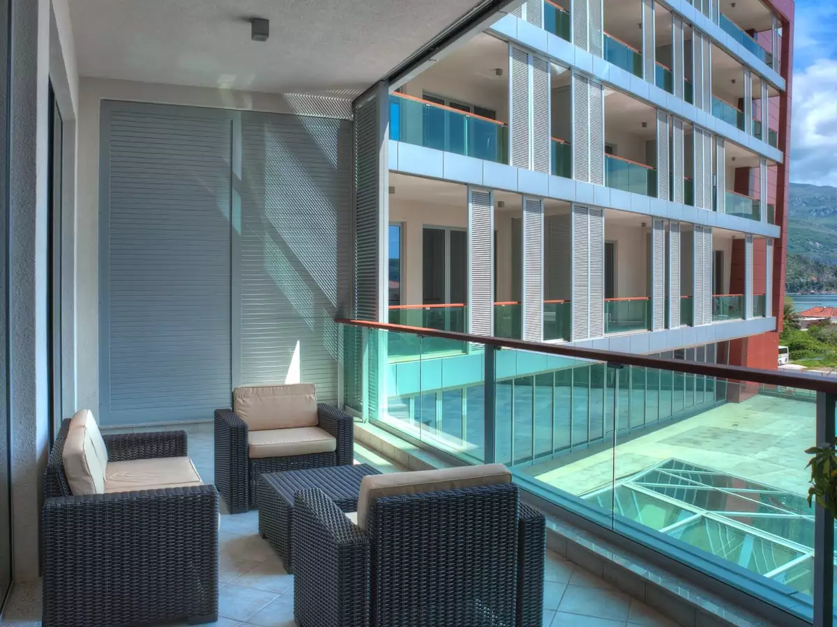 Flat 94m² in Montenegro, Budva. Priced at 369000€ rent photo-2