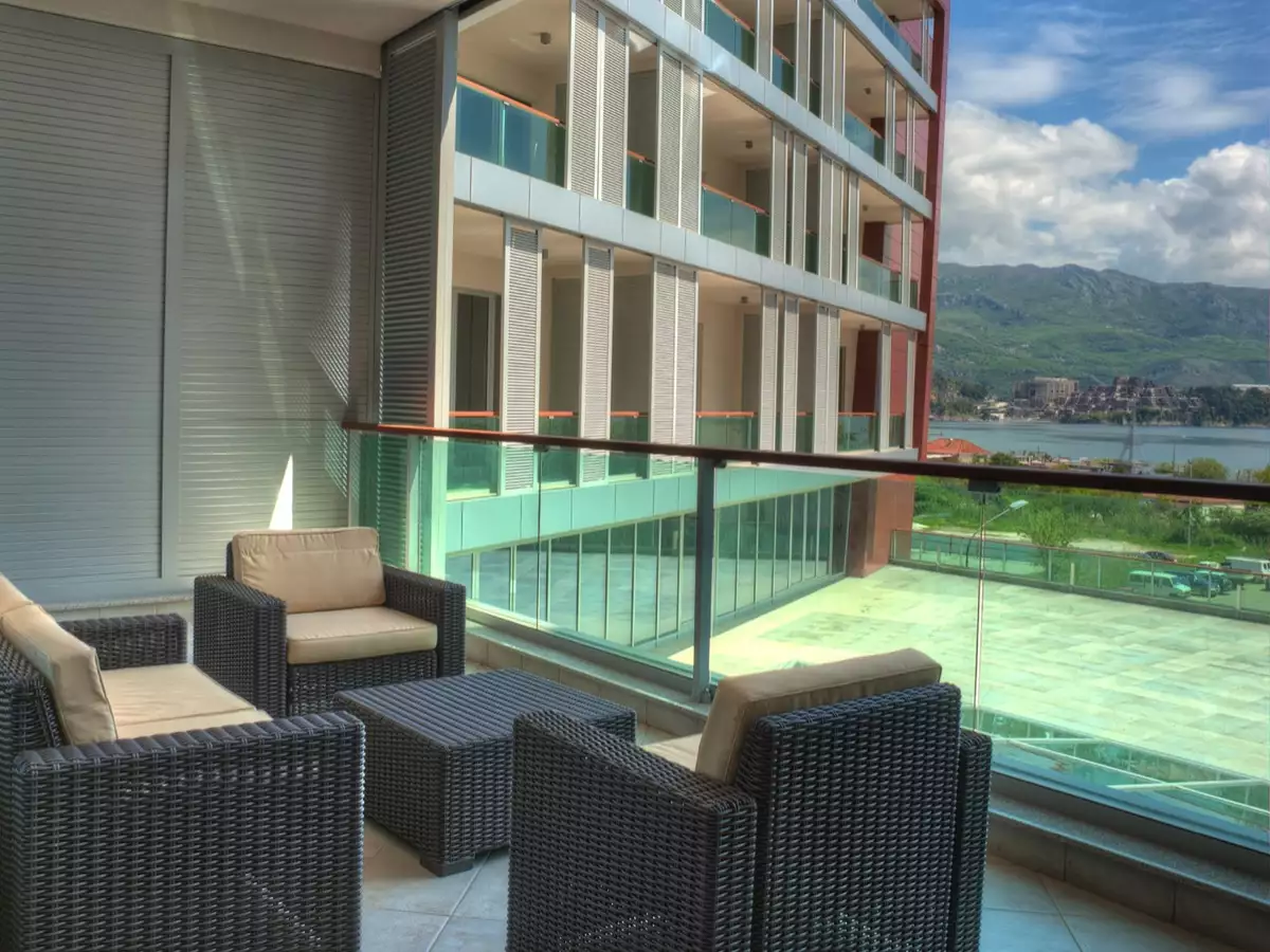 Flat 94m² in Montenegro, Budva. Priced at 369000€ rent photo-18