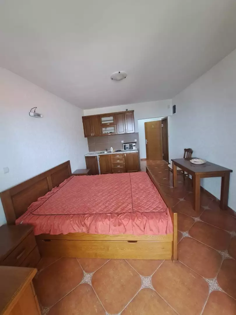 Flat 28m² in Montenegro, Utjeha. Priced at 65000€ rent photo-4