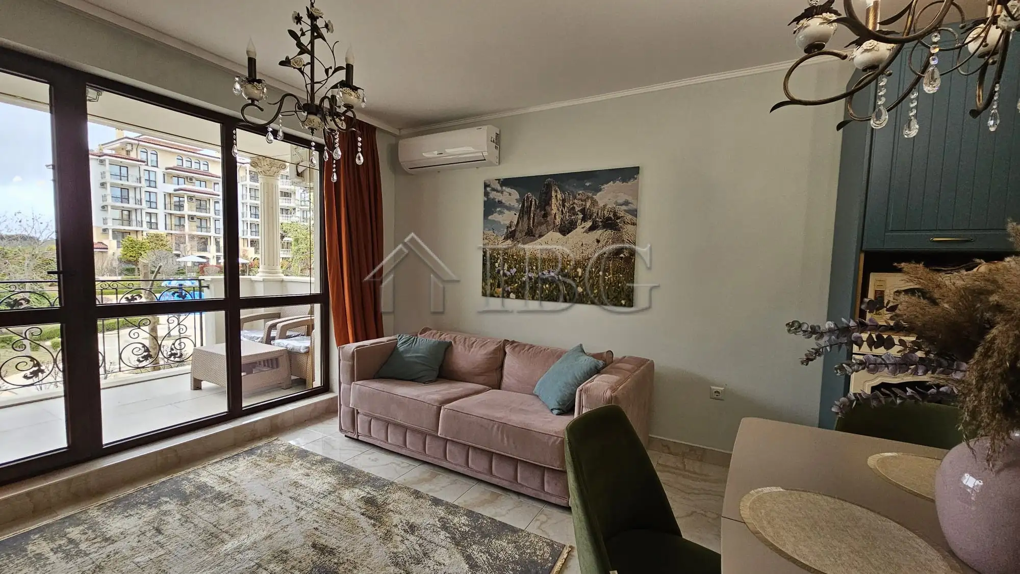 Flat 106m² in Bulgaria, Nessebar. Priced at 195000€ rent photo-14