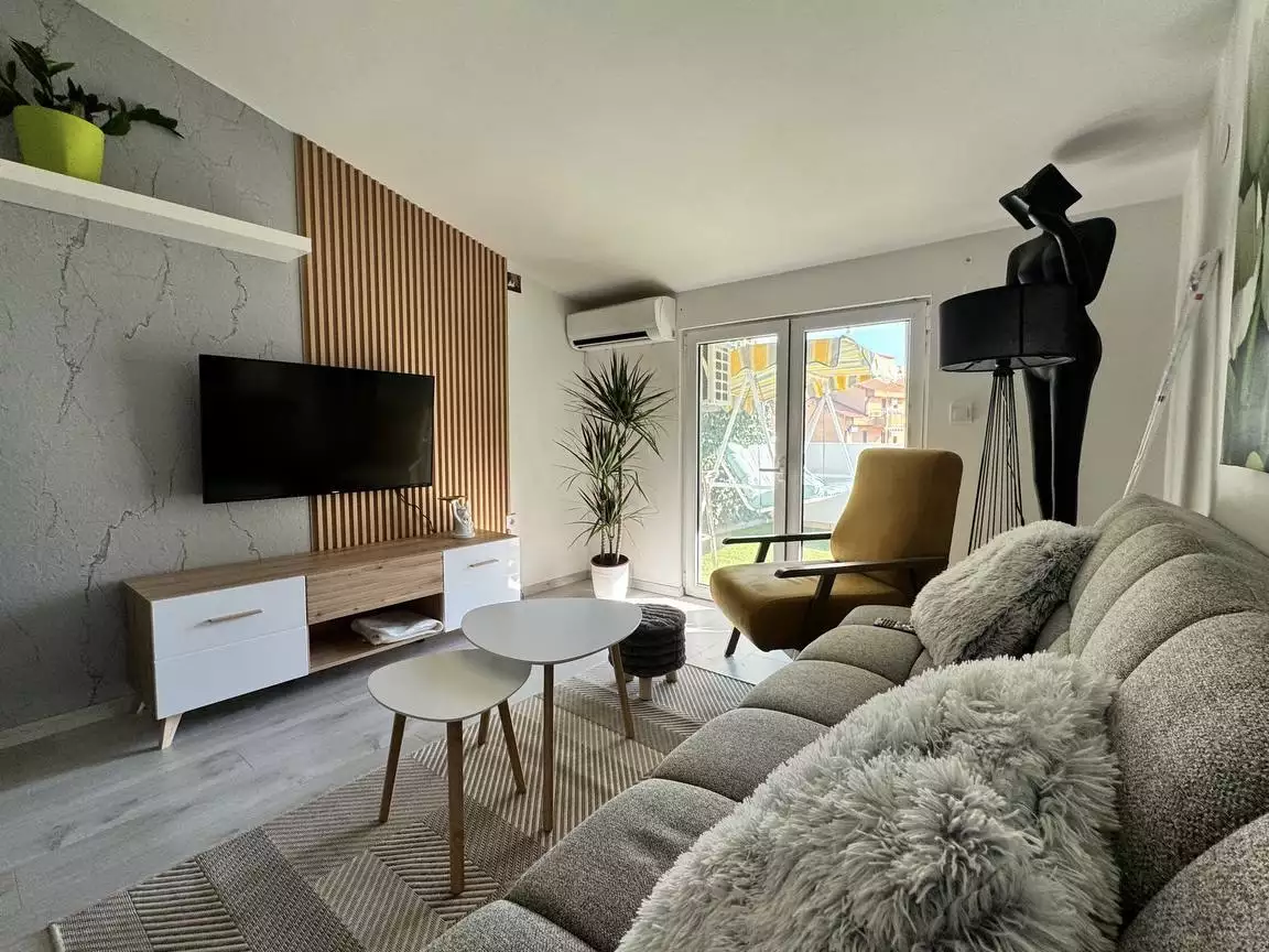 Flat 34m² in Montenegro, Budva. Priced at 120000€ rent photo-1