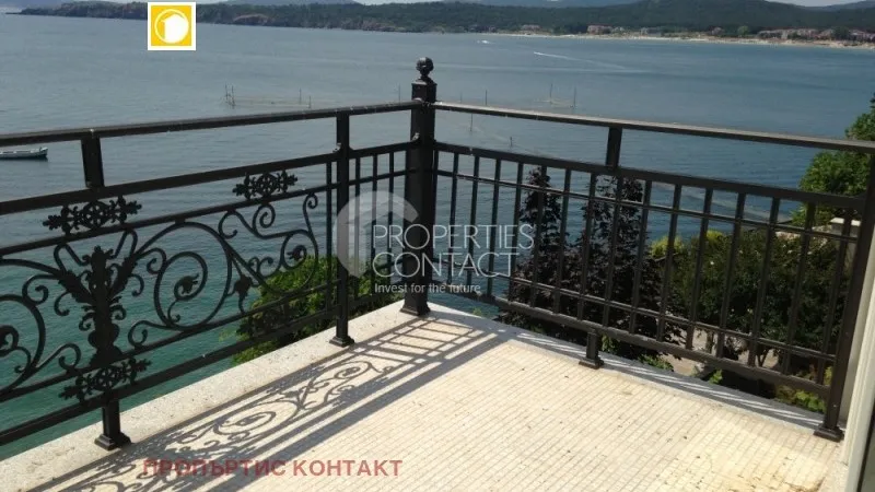 House 450m² in Bulgaria, Sozopol. Priced at 623098£ rent photo-4