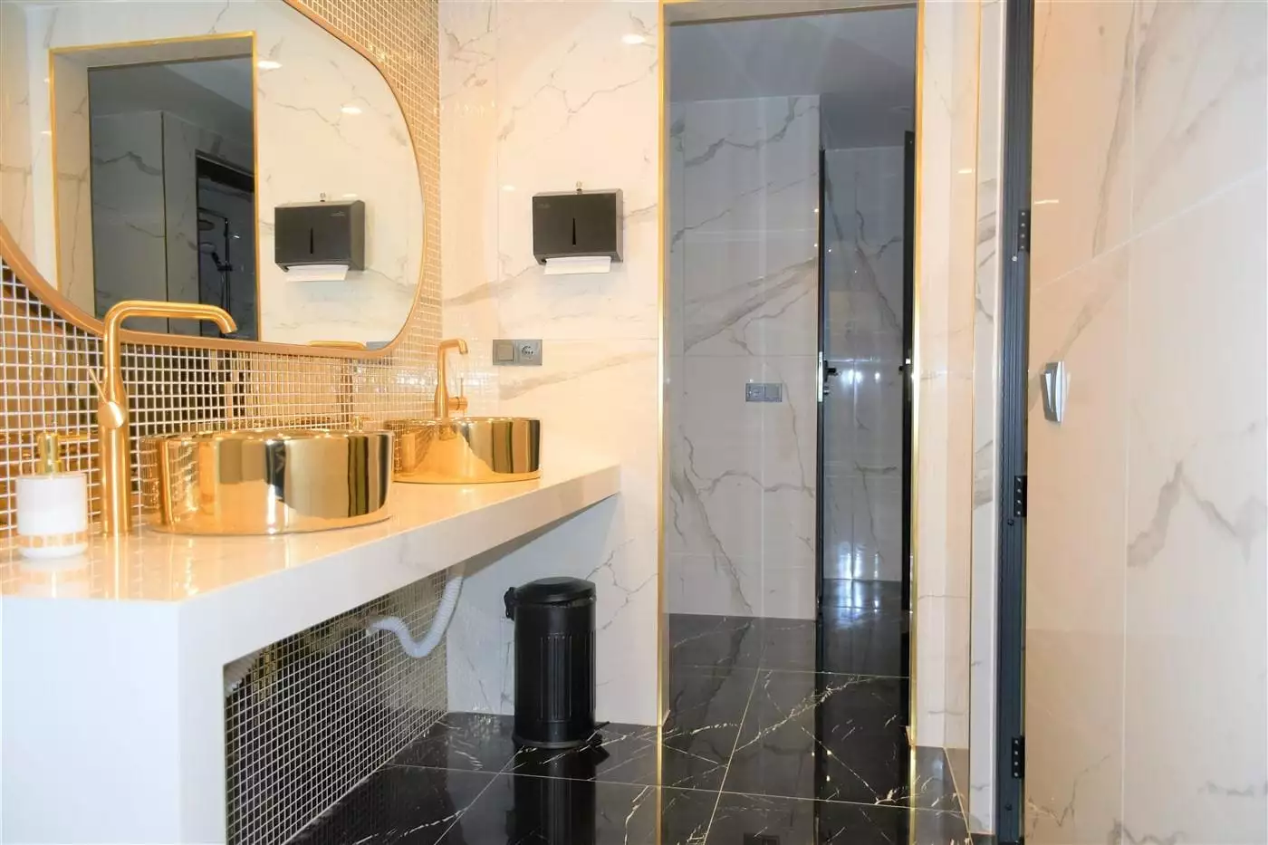 Flat 78m² in Turkey, Oba. Priced at 231000€ rent photo-27