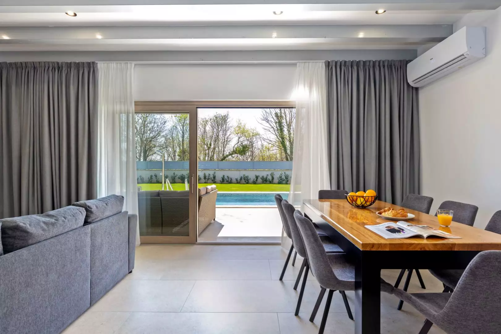 Villa 161m² in Croatia, Labin. Priced at 680000€ rent photo-22