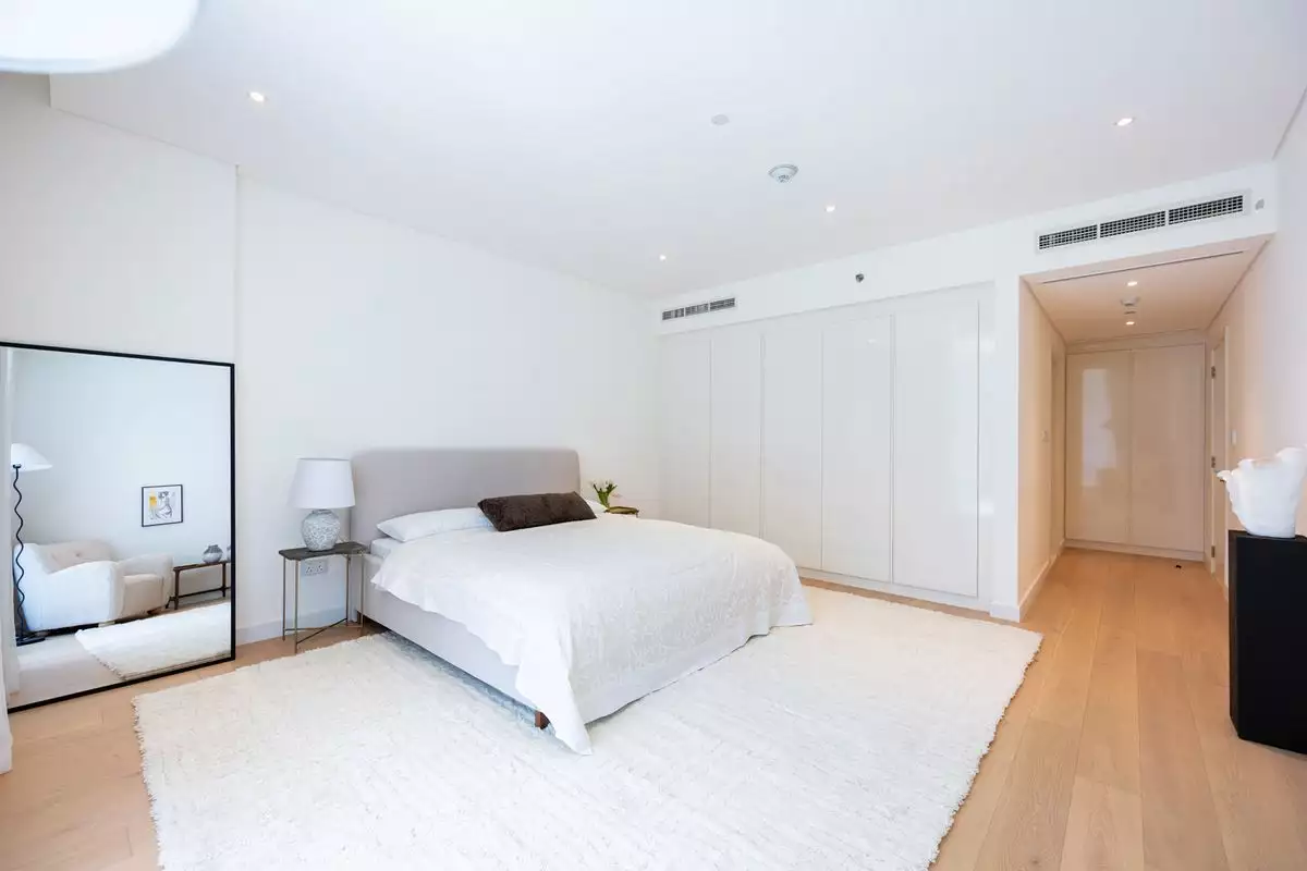 Flat 177m² in UAE, Abu Dhabi. Priced at 2504440€ rent photo-6
