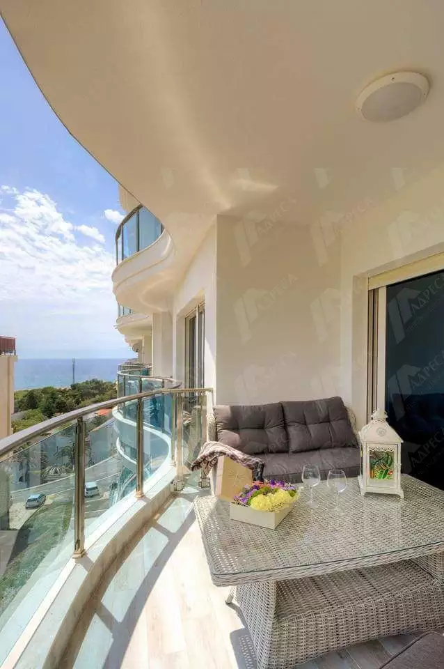 Flat 63m² in Montenegro, Becici. Priced at 178000€ rent photo-6