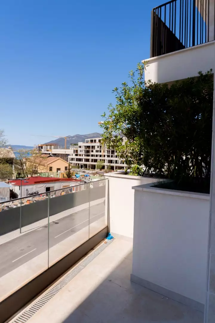 Flat 62m² in Montenegro, Tivat. Priced at 475000€ rent photo-1