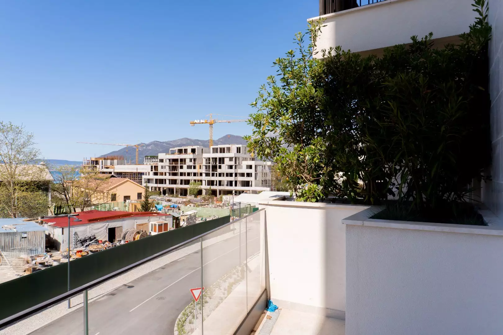 Flat 62m² in Montenegro, Tivat. Priced at 475000€ rent photo-24