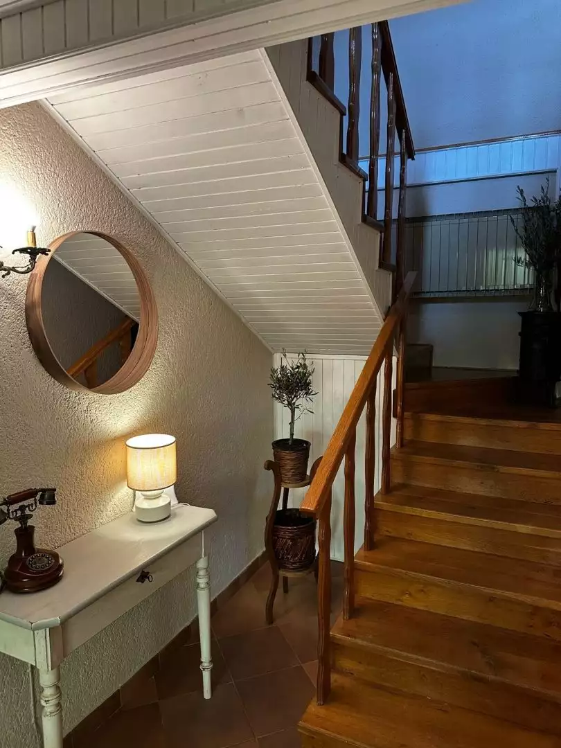 Villa 360m² in Croatia, Buzet. Priced at 560000€ rent photo-12