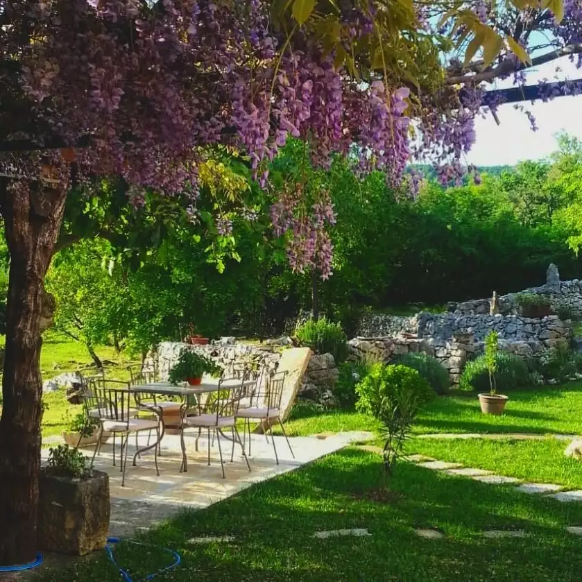 Villa 360m² in Croatia, Buzet. Priced at 560000€ rent photo-19