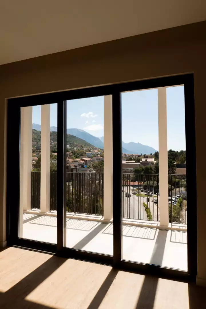 Flat 89m² in Montenegro, Tivat. Priced at 700000€ rent photo-1