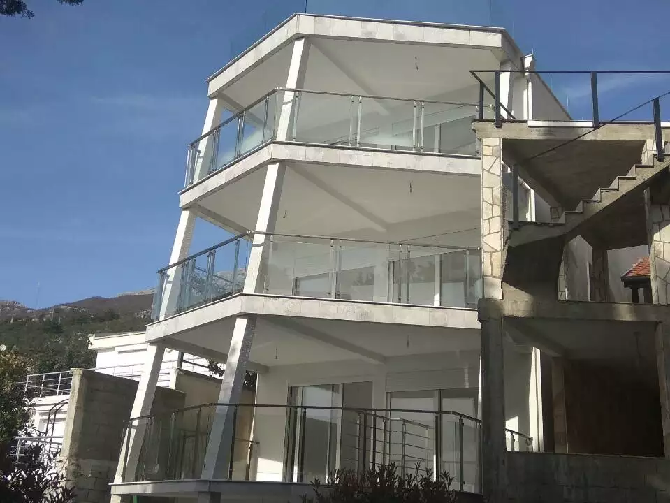 House 290m² in Montenegro, Dobra Voda. Priced at 425000€ rent photo-30