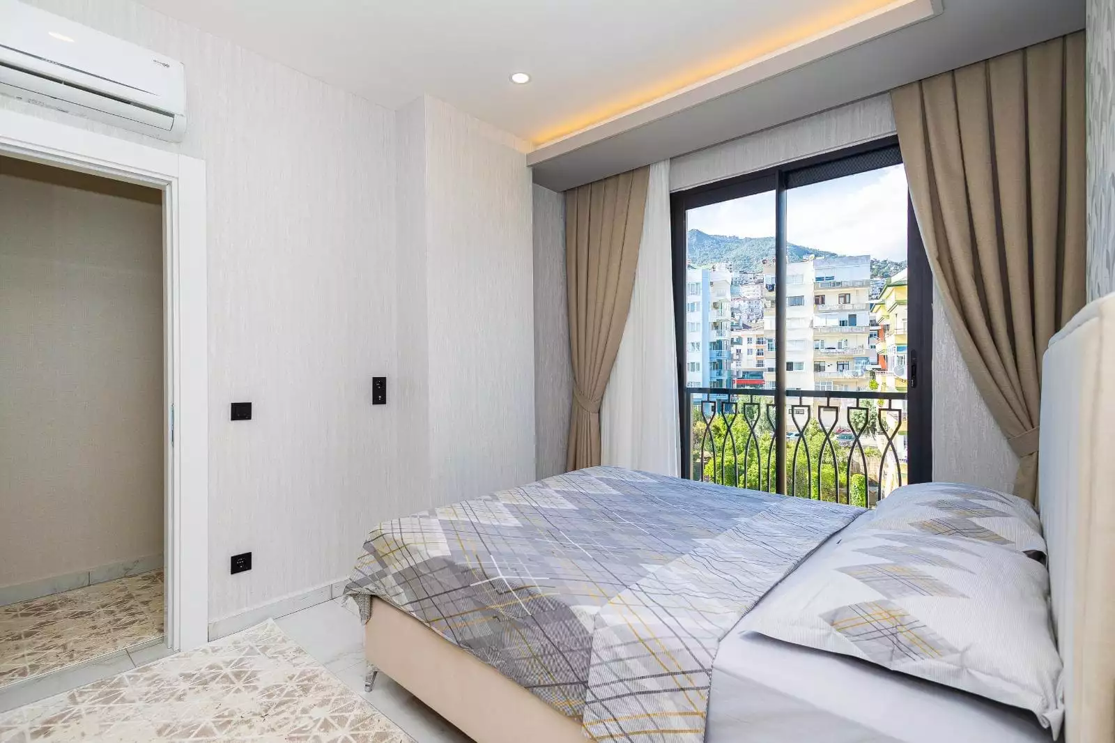 Flat 50m² in Turkey, Alanya. Priced at 145000€ rent photo-13