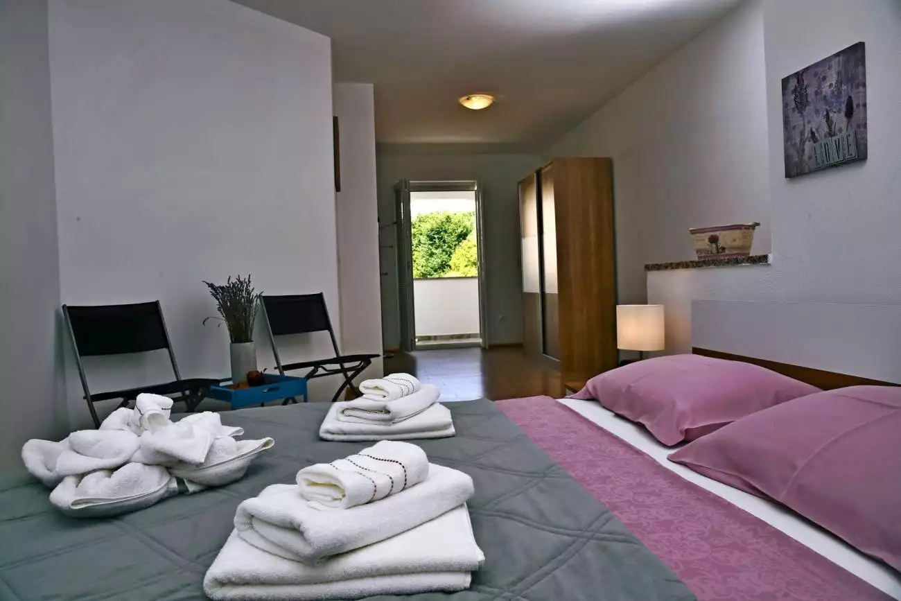 Hotels 456m² in Croatia, Malinska. Priced at 1200000€ rent photo-7