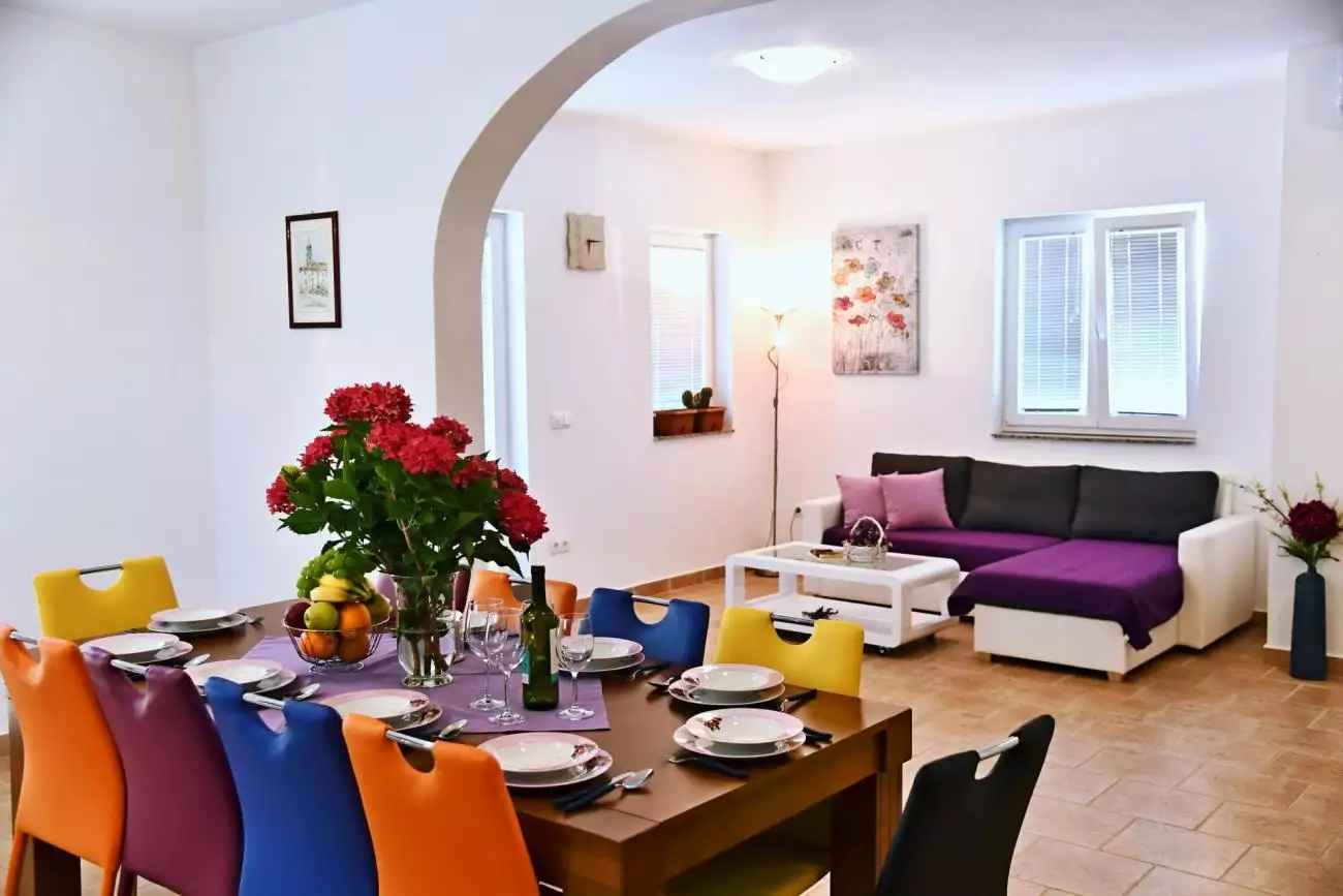Hotels 456m² in Croatia, Malinska. Priced at 1200000€ rent photo-12