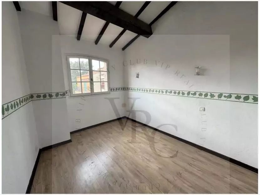 Duplex 70m² in France, Saint-Rafael. Priced at 295000€ rent photo-9