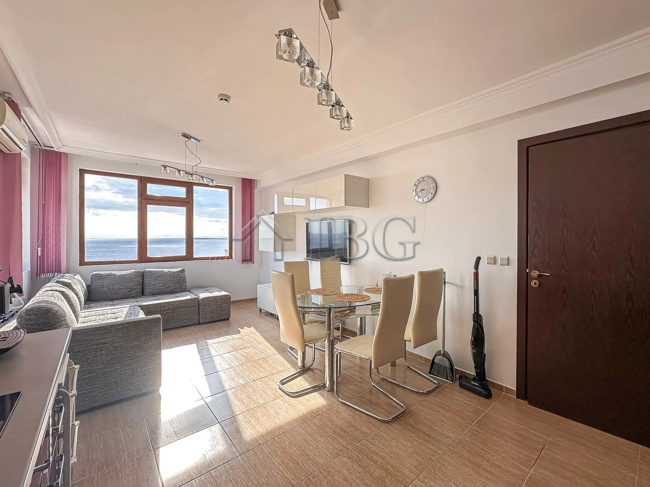 Flat 134m² in Bulgaria, Sveti Vlas. Priced at 195000€ rent photo-16