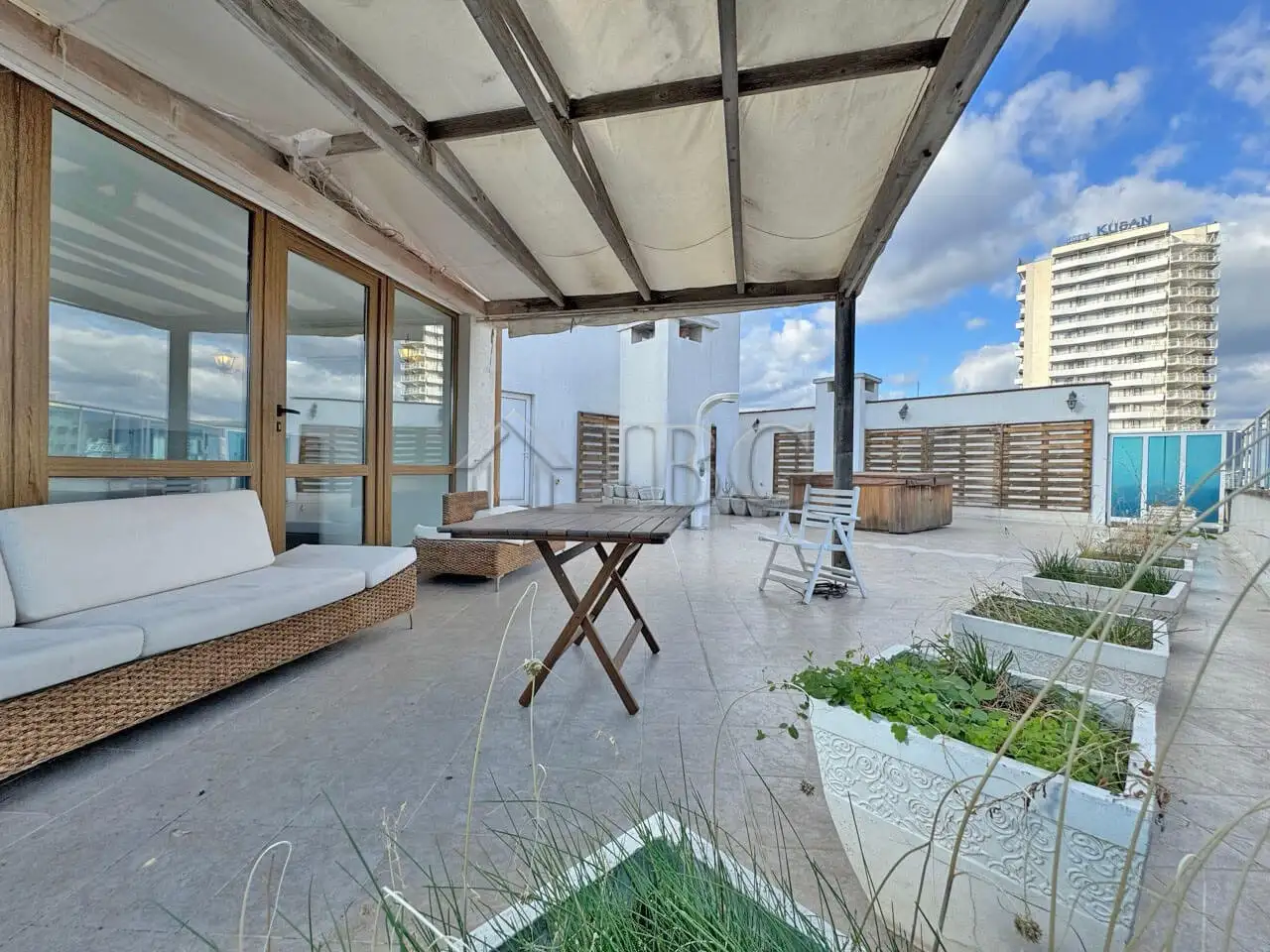 Flat 361m² in Bulgaria, Sunny Beach. Priced at 200000€ rent photo-3
