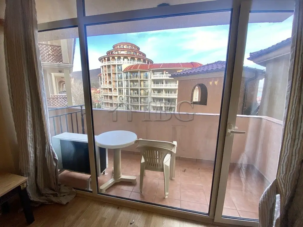 Flat 73m² in Bulgaria, Elenite. Priced at 50000€ rent photo-3