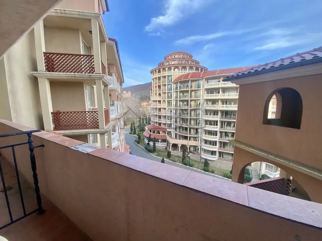 Flat 73m² in Bulgaria, Elenite. Priced at 50000€ rent photo-4