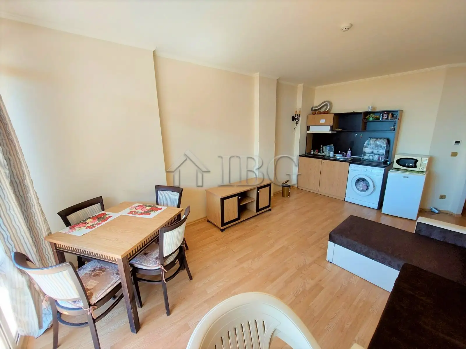 Flat 72m² in Bulgaria, Elenite. Priced at 52000€ rent photo-6