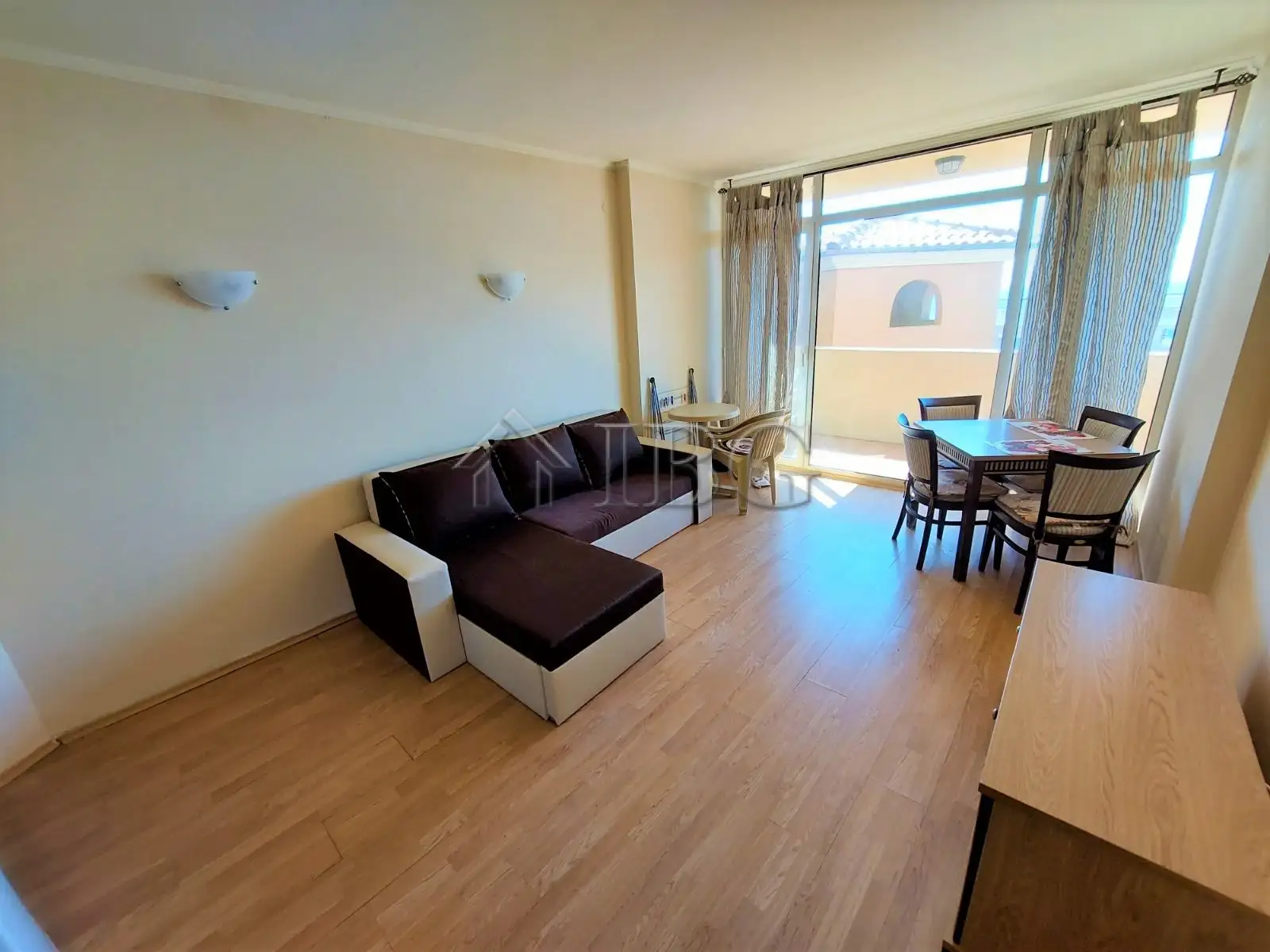 Flat 72m² in Bulgaria, Elenite. Priced at 52000€ rent photo-7