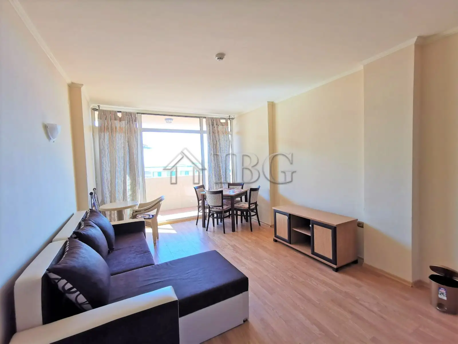 Flat 72m² in Bulgaria, Elenite. Priced at 52000€ rent photo-9