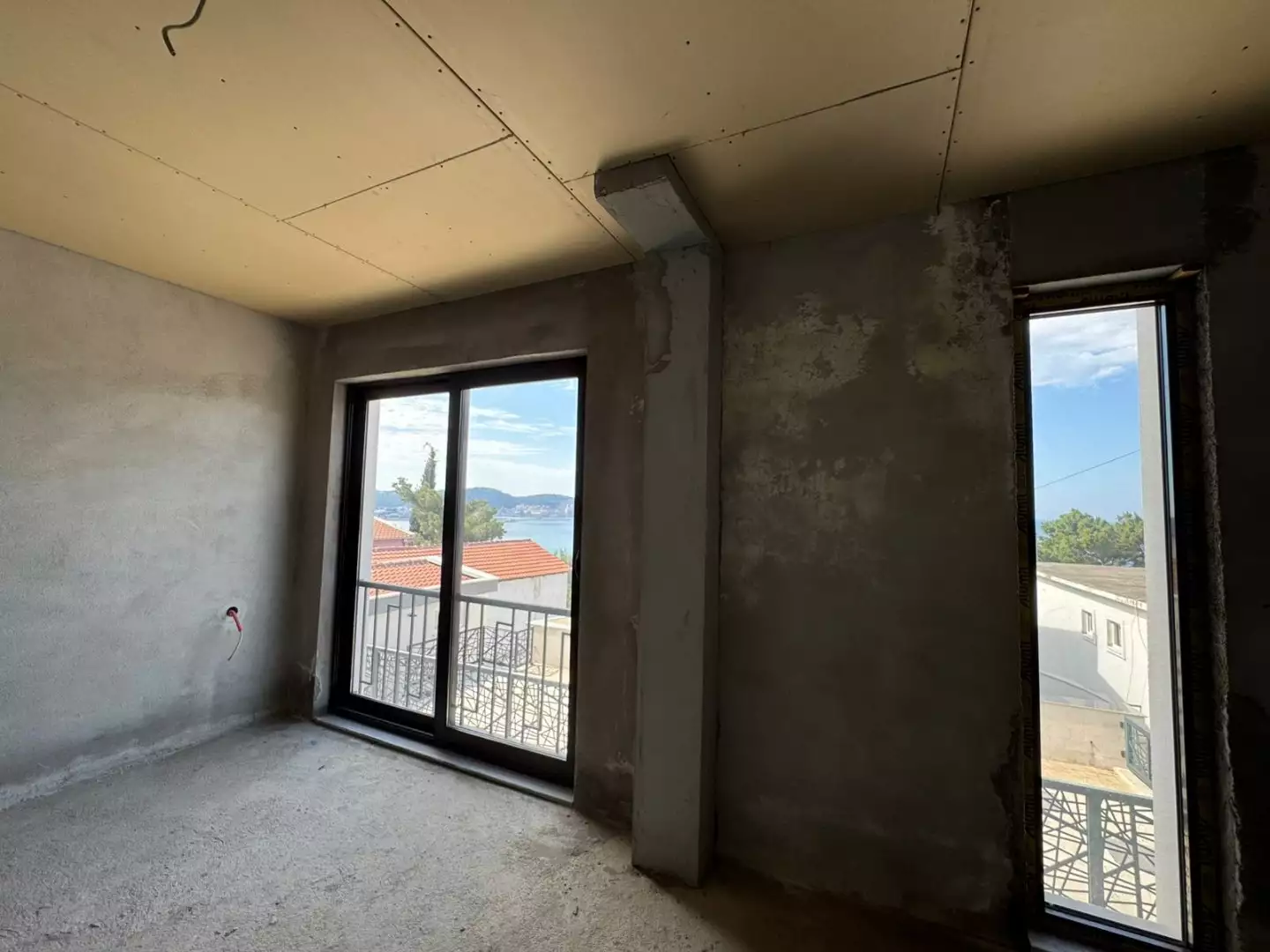 House 338m² in Montenegro, Bar. Priced at 350000€ rent photo-19
