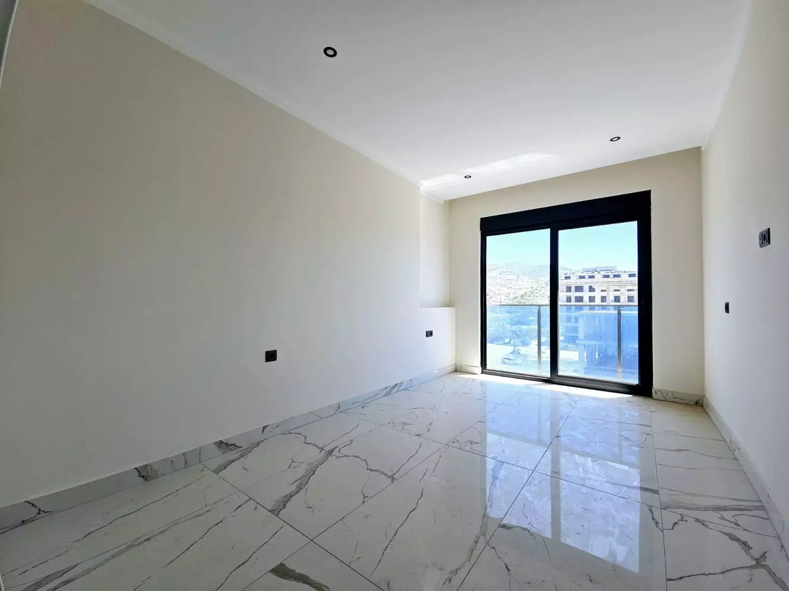 Flat 60m² in Turkey, Kargicak. Priced at 85500€ rent photo-14