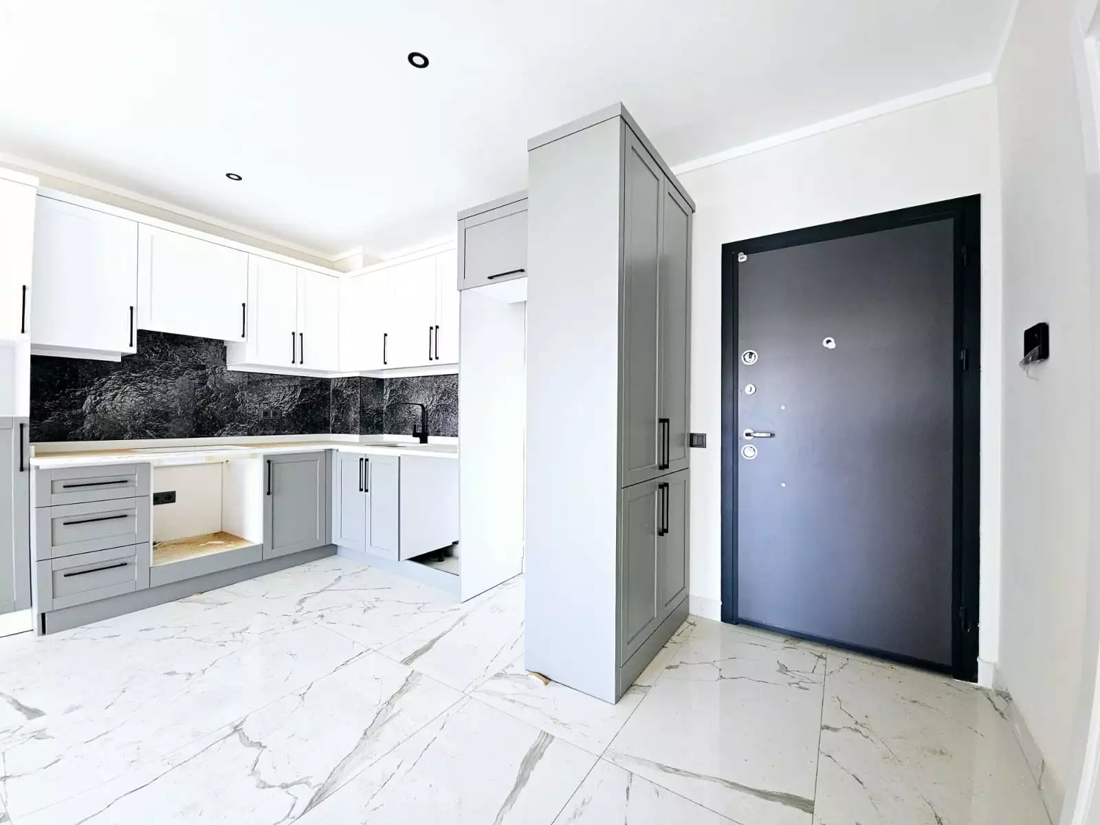 Flat 60m² in Turkey, Kargicak. Priced at 85500€ rent photo-15