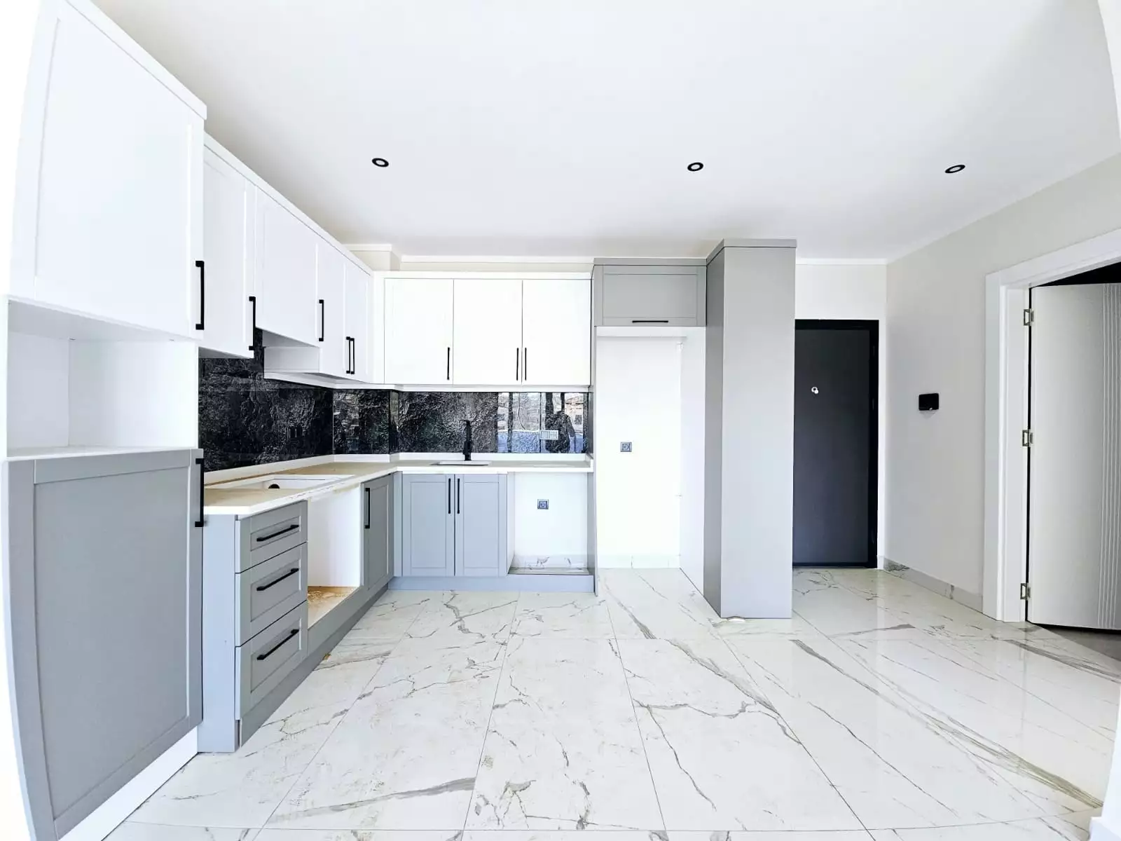 Flat 60m² in Turkey, Kargicak. Priced at 85500€ rent photo-18