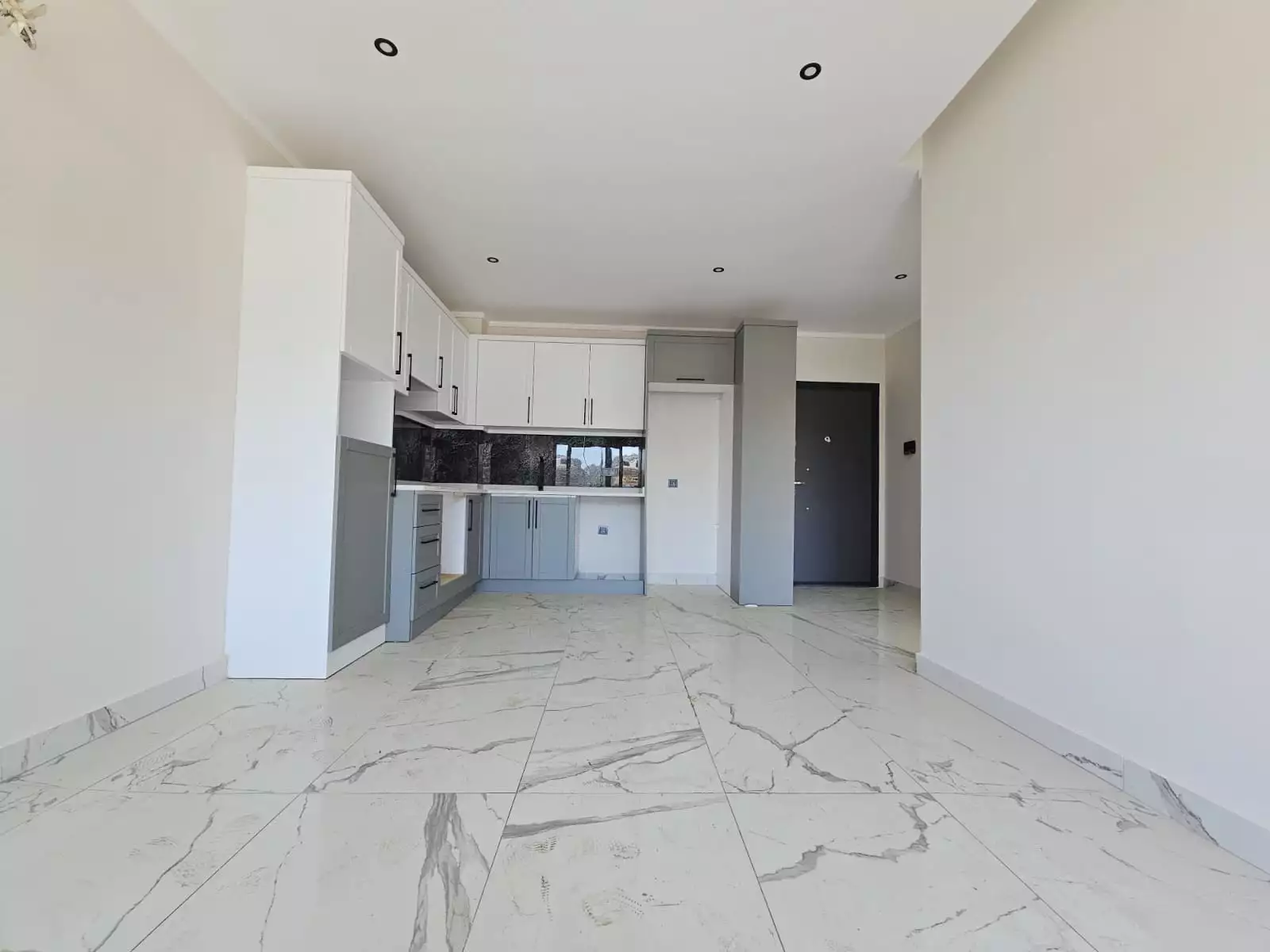 Flat 60m² in Turkey, Kargicak. Priced at 85500€ rent photo-26