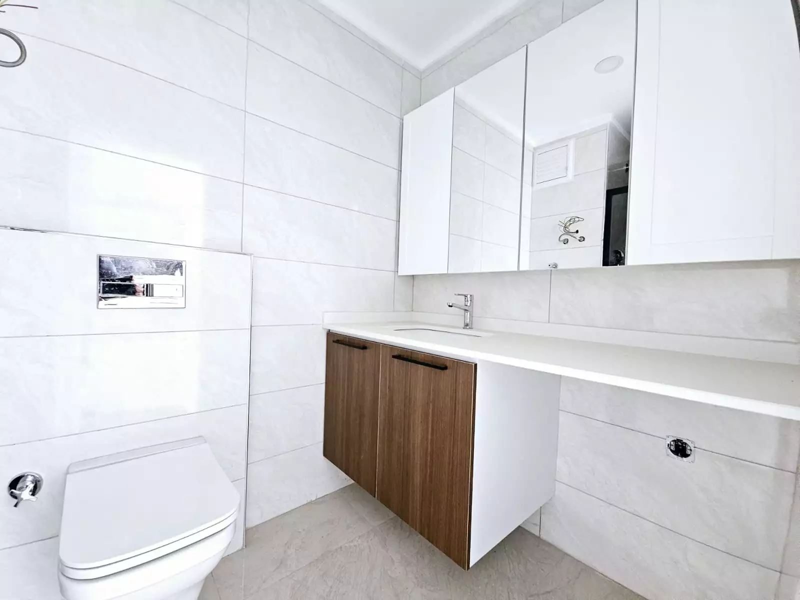 Flat 60m² in Turkey, Kargicak. Priced at 85500€ rent photo-27